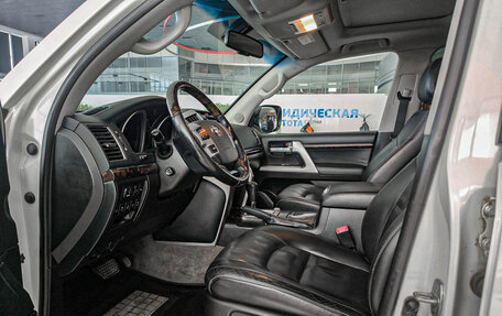 Toyota Land Cruiser 200, 2015 год, 4 250 000 рублей, 20 фотография