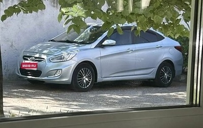 Hyundai Solaris II рестайлинг, 2014 год, 700 000 рублей, 1 фотография