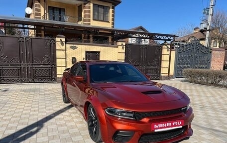 Dodge Charger, 2020 год, 9 000 000 рублей, 2 фотография