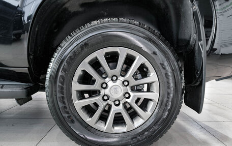 Toyota Land Cruiser Prado 150 рестайлинг 2, 2014 год, 3 200 000 рублей, 22 фотография