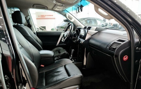 Toyota Land Cruiser Prado 150 рестайлинг 2, 2014 год, 3 200 000 рублей, 13 фотография