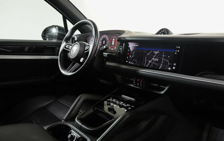 Porsche Cayenne III, 2023 год, 10 999 900 рублей, 9 фотография