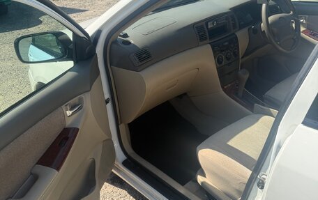 Toyota Corolla, 2002 год, 390 000 рублей, 11 фотография