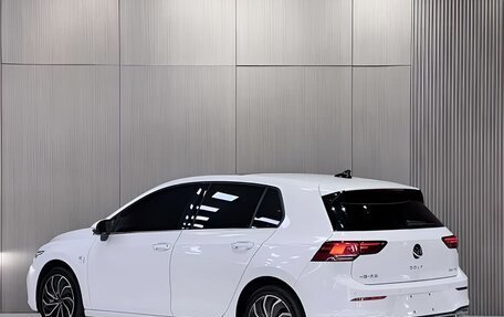 Volkswagen Golf VIII, 2023 год, 2 000 757 рублей, 9 фотография