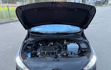 Hyundai Solaris II рестайлинг, 2017 год, 1 370 000 рублей, 14 фотография