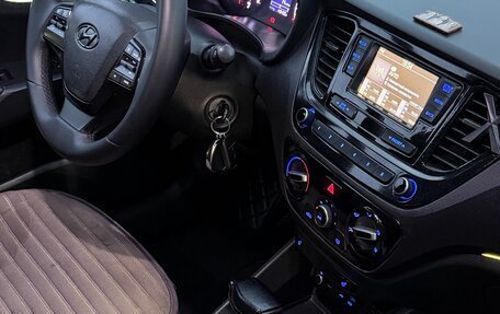 Hyundai Solaris II рестайлинг, 2017 год, 1 370 000 рублей, 20 фотография