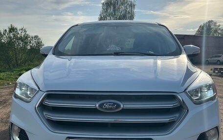 Ford Kuga III, 2017 год, 1 750 000 рублей, 4 фотография