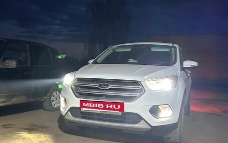Ford Kuga III, 2017 год, 1 750 000 рублей, 11 фотография