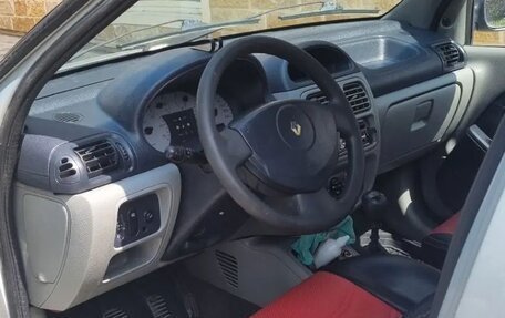 Renault Symbol I, 2002 год, 170 000 рублей, 8 фотография