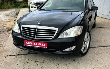 Mercedes-Benz S-Класс, 2007 год, 1 550 000 рублей, 1 фотография