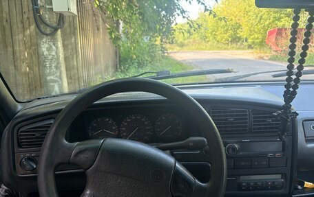 Volkswagen Passat B4, 1995 год, 300 000 рублей, 6 фотография