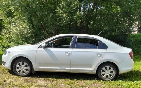 Skoda Rapid I, 2019 год, 1 000 000 рублей, 3 фотография