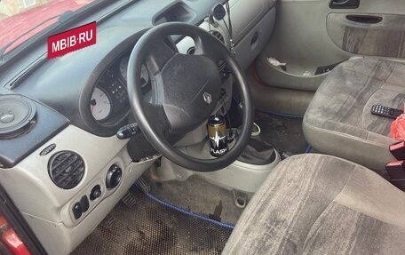 Renault Kangoo II рестайлинг, 2004 год, 370 000 рублей, 6 фотография