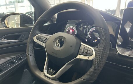 Volkswagen Golf VIII, 2026 год, 4 350 000 рублей, 12 фотография