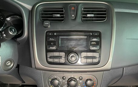 Renault Sandero II рестайлинг, 2017 год, 1 199 000 рублей, 13 фотография