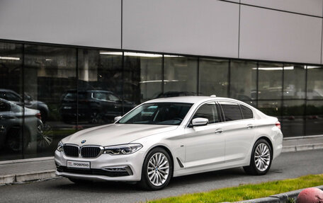 BMW 5 серия, 2018 год, 3 049 000 рублей, 3 фотография