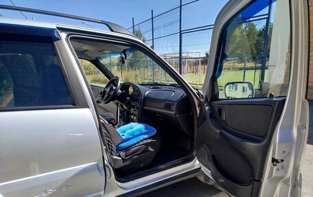 Chevrolet Niva I рестайлинг, 2011 год, 495 000 рублей, 8 фотография