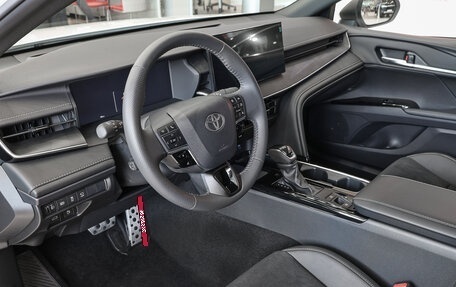 Toyota Camry, 2026 год, 4 690 000 рублей, 9 фотография
