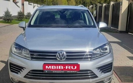 Volkswagen Touareg III, 2016 год, 3 000 000 рублей, 22 фотография