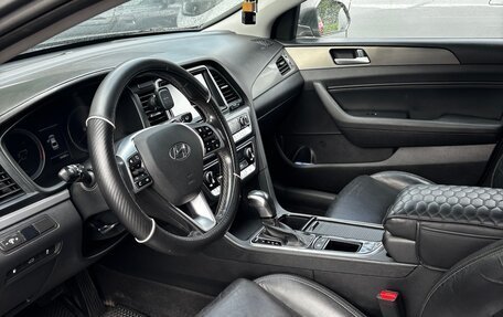 Hyundai Sonata VII, 2018 год, 1 350 000 рублей, 2 фотография