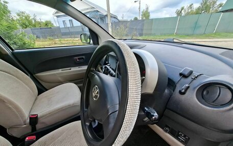 Toyota Passo III, 2004 год, 390 000 рублей, 16 фотография