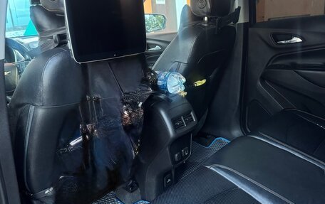 Chevrolet Equinox III, 2018 год, 1 890 000 рублей, 9 фотография