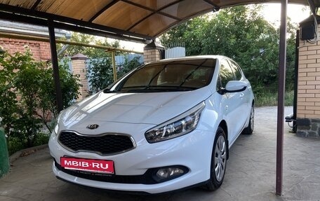 KIA cee'd III, 2014 год, 940 000 рублей, 1 фотография