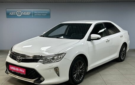 Toyota Camry, 2015 год, 1 820 000 рублей, 1 фотография