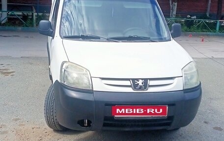 Peugeot Partner II рестайлинг 2, 2010 год, 350 000 рублей, 2 фотография