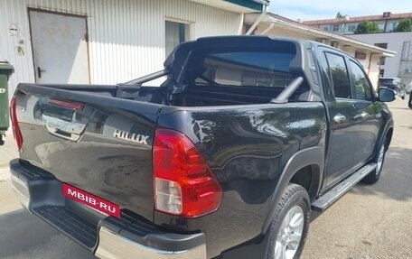 Toyota Hilux VIII, 2016 год, 3 170 000 рублей, 7 фотография