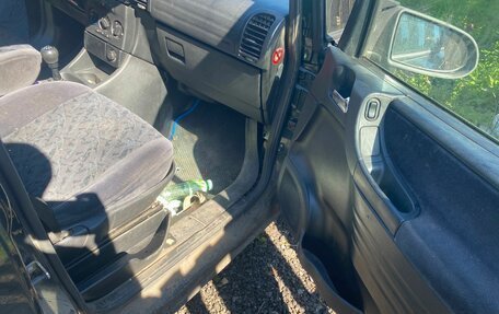Opel Zafira A рестайлинг, 2001 год, 210 000 рублей, 4 фотография