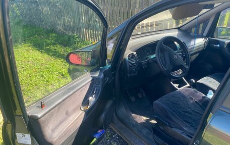 Opel Zafira A рестайлинг, 2001 год, 210 000 рублей, 7 фотография