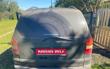 Opel Zafira A рестайлинг, 2001 год, 210 000 рублей, 3 фотография