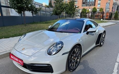 Porsche 911, 2021 год, 15 900 000 рублей, 3 фотография