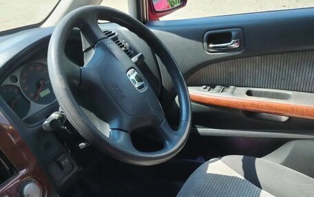 Honda Stream I рестайлинг, 2002 год, 250 000 рублей, 4 фотография