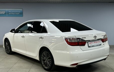 Toyota Camry, 2015 год, 1 820 000 рублей, 5 фотография