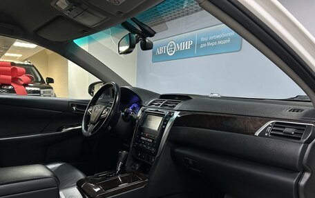 Toyota Camry, 2015 год, 1 820 000 рублей, 16 фотография