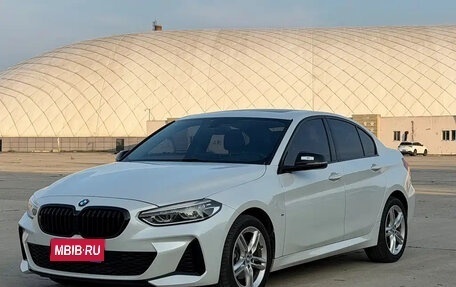BMW 1 серия, 2022 год, 1 900 000 рублей, 1 фотография