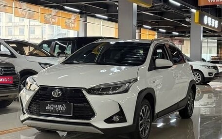 Toyota Yaris XP150 рестайлинг, 2023 год, 1 150 000 рублей, 1 фотография