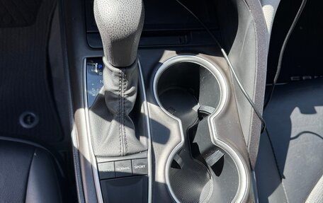 Toyota Camry, 2022 год, 2 920 000 рублей, 13 фотография