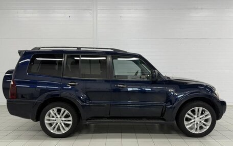 Mitsubishi Pajero III рестайлинг, 2004 год, 890 000 рублей, 4 фотография