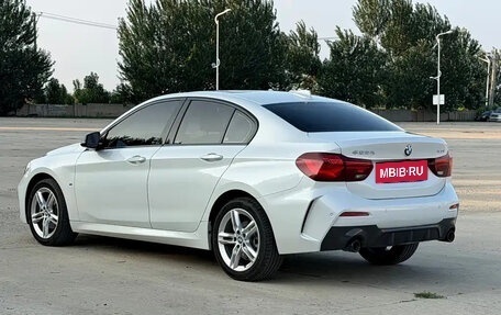 BMW 1 серия, 2022 год, 1 900 000 рублей, 4 фотография