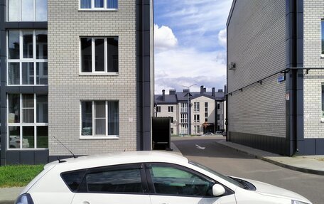 Pontiac Vibe II, 2010 год, 670 000 рублей, 3 фотография
