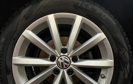 Volkswagen Tiguan I, 2015 год, 1 800 000 рублей, 6 фотография
