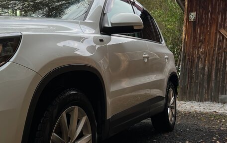 Volkswagen Tiguan I, 2015 год, 1 800 000 рублей, 4 фотография