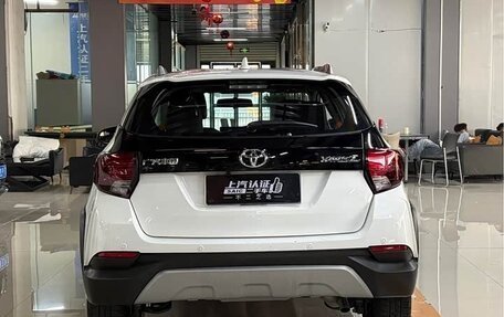 Toyota Yaris XP150 рестайлинг, 2023 год, 1 150 000 рублей, 5 фотография