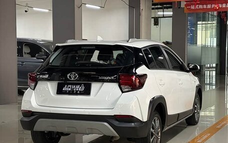 Toyota Yaris XP150 рестайлинг, 2023 год, 1 150 000 рублей, 6 фотография