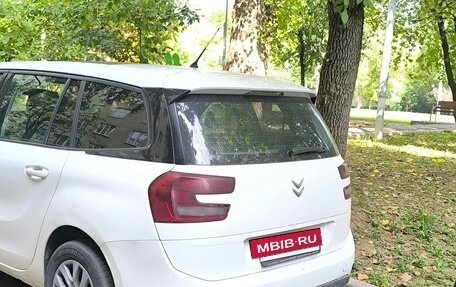 Citroen C4 Picasso II рестайлинг, 2017 год, 700 000 рублей, 3 фотография
