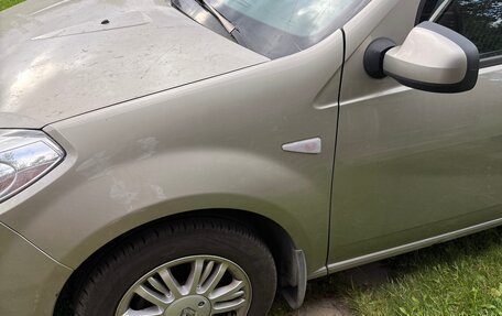 Renault Sandero I, 2014 год, 700 000 рублей, 4 фотография
