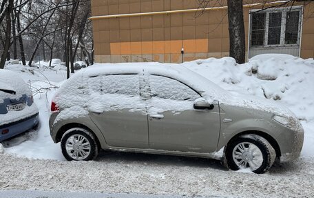 Renault Sandero I, 2014 год, 700 000 рублей, 5 фотография